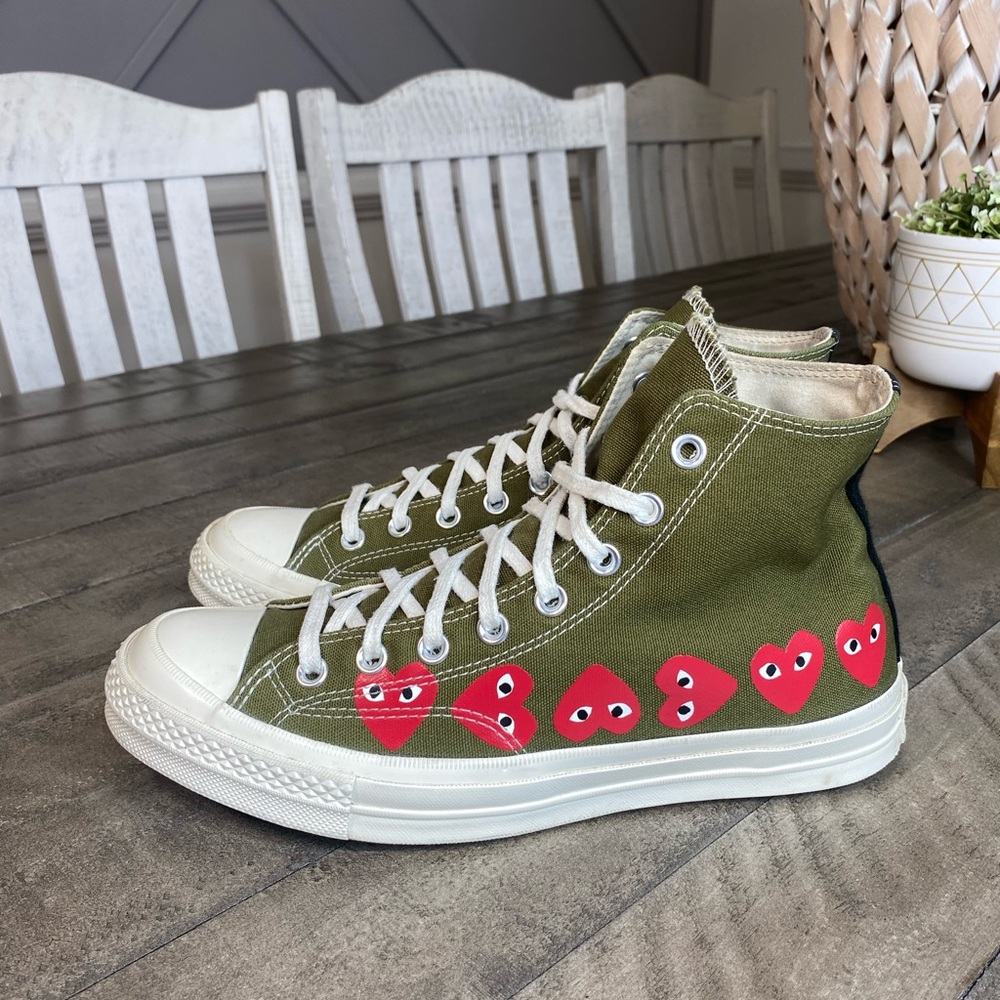 COMME des GARCONS PLAY Olive Green High Top Heart Converse Sneakers size 9